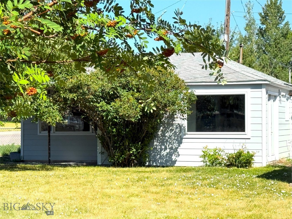720 W Front, Livingston MT 59047