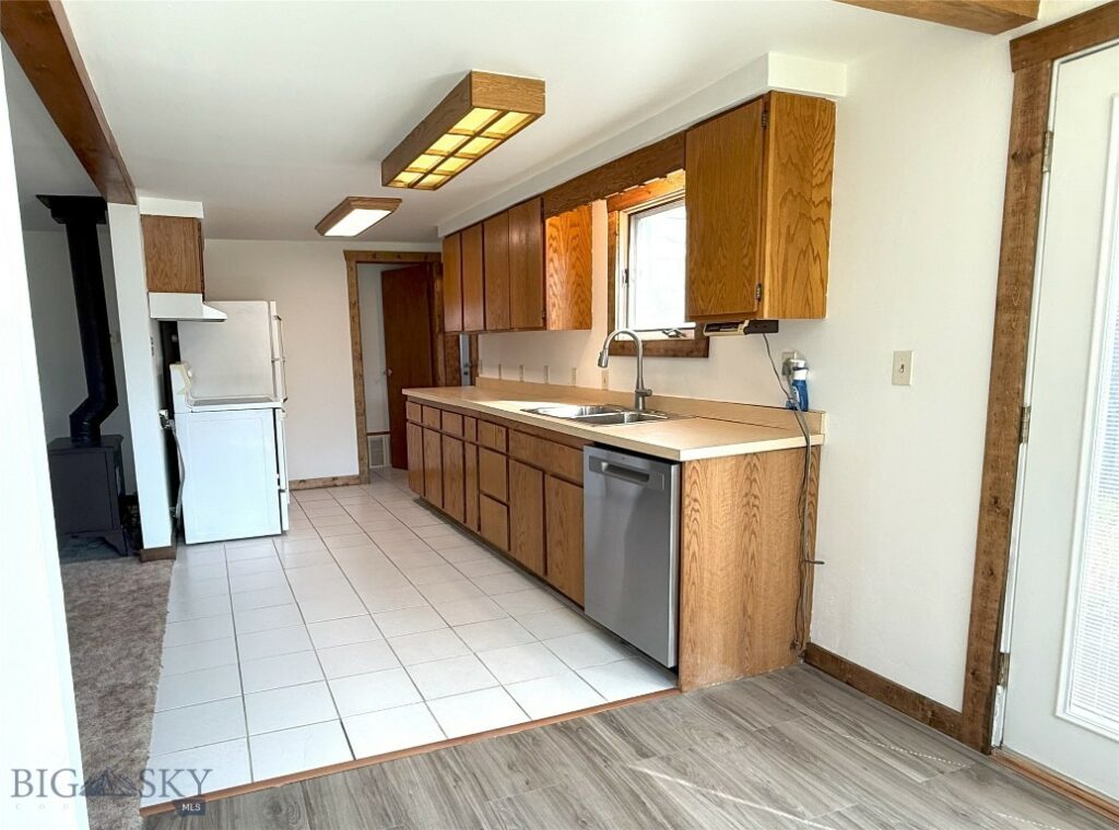 720 W Front, Livingston MT 59047