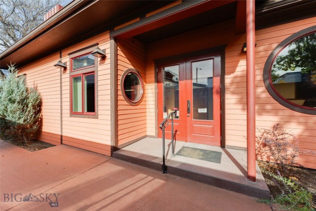 721 S 9th Avenue, Bozeman MT 59715