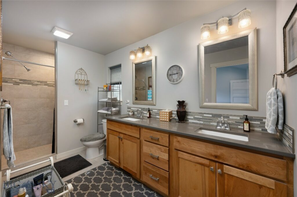 721 Stewart Loop, Bozeman MT 59718