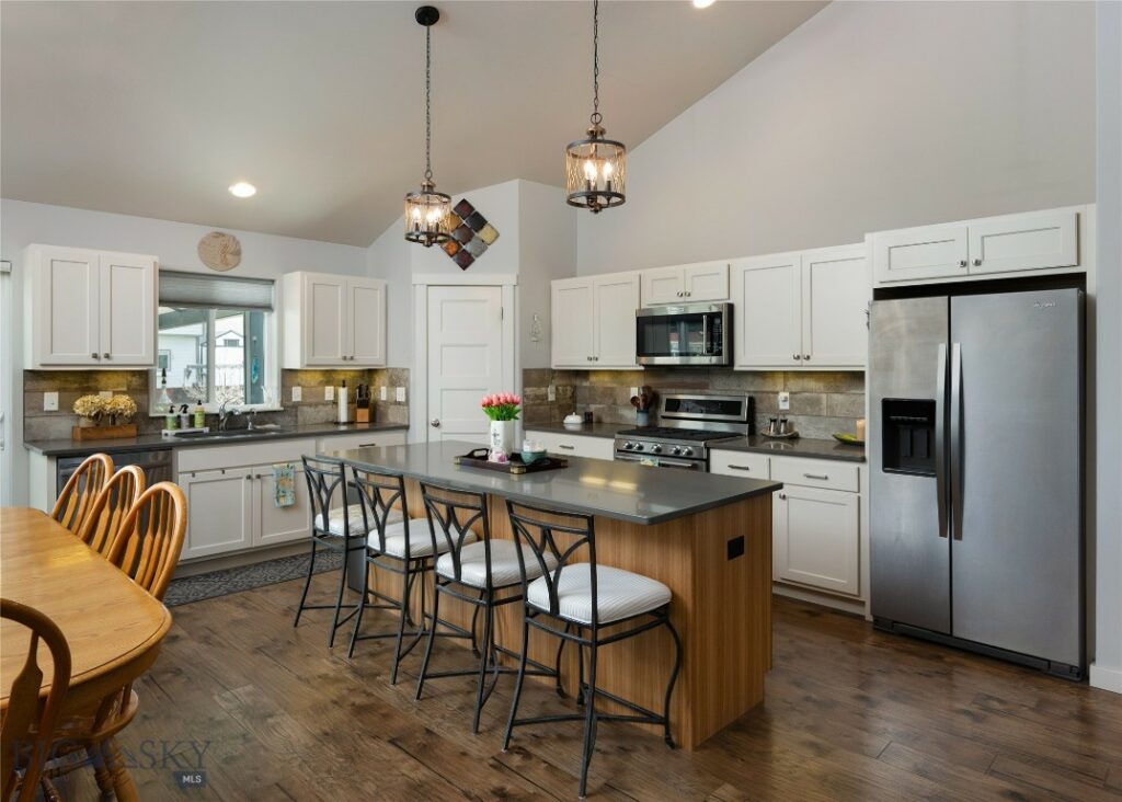 721 Stewart Loop, Bozeman MT 59718