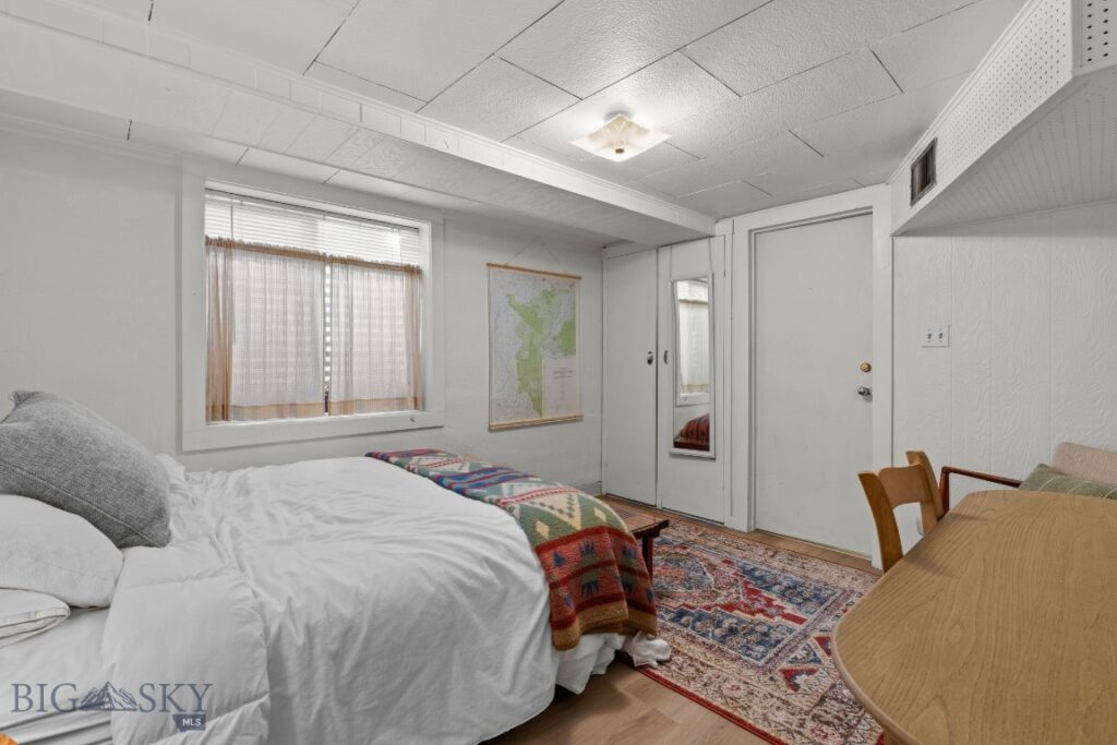 723 S 5th Avenue, Bozeman MT 59715