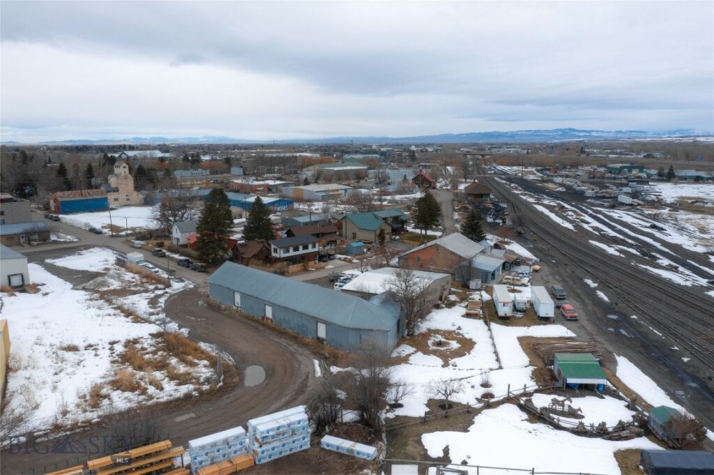725 E Cottonwood Street, Bozeman MT 59715
