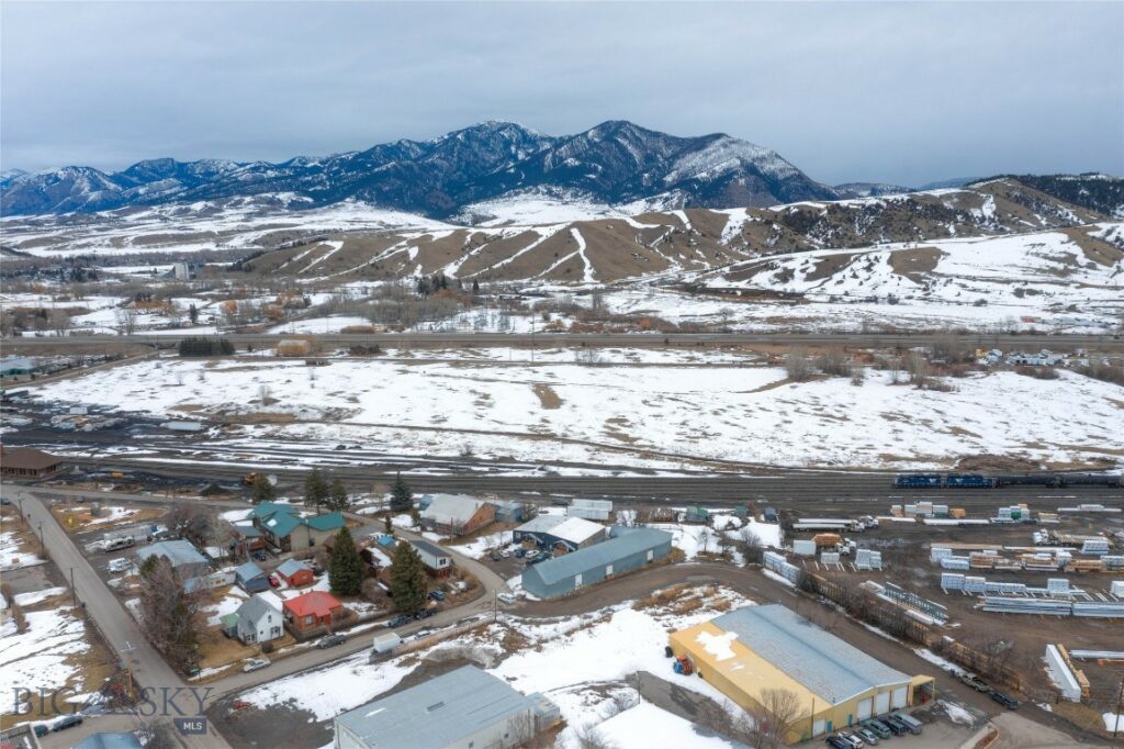 725 E Cottonwood Street, Bozeman MT 59715