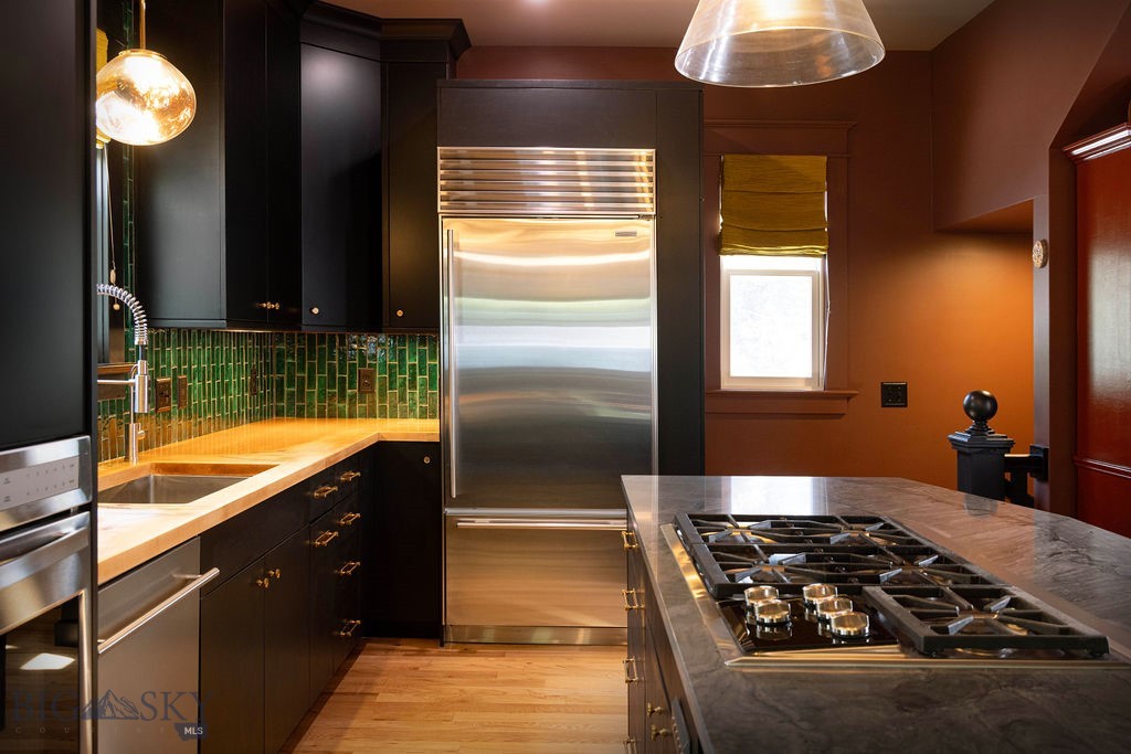 725 S 3rd Avenue, Bozeman MT 59715