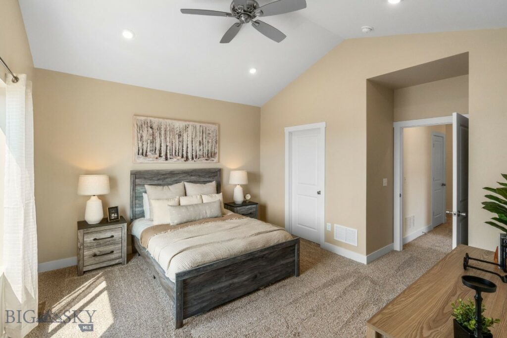 725 Thrice Loop, Belgrade MT 59714