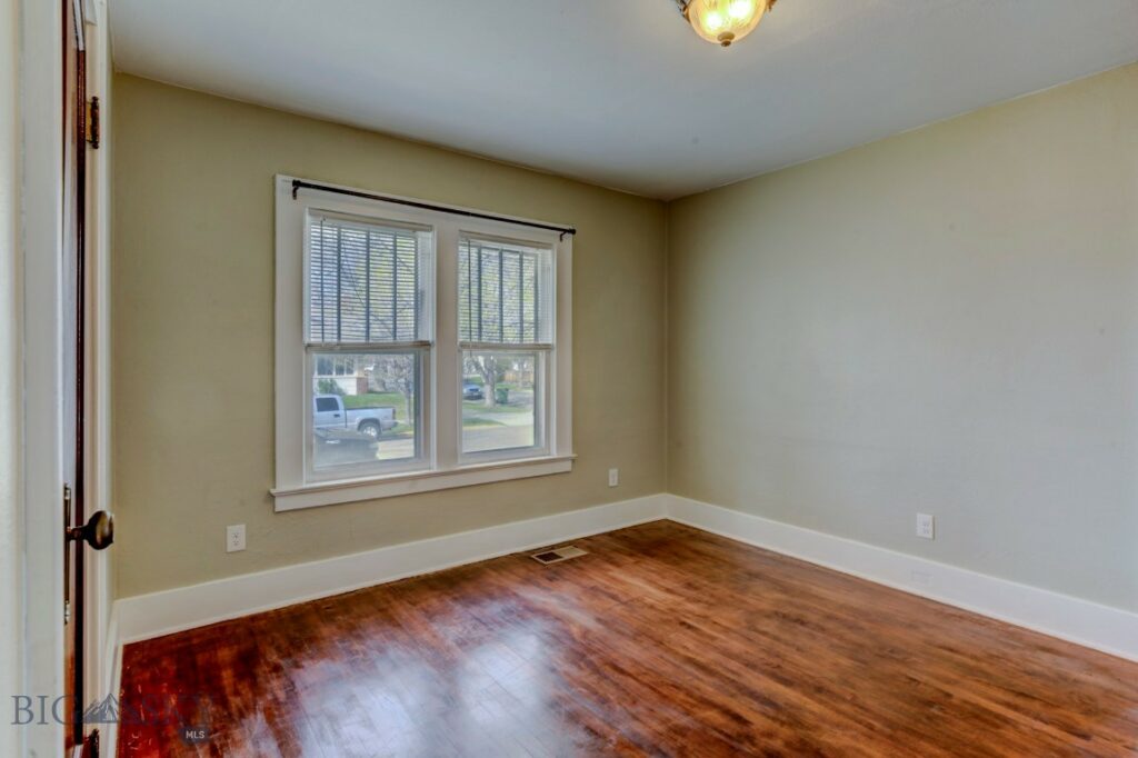 725 W Callender Street, Livingston MT 59047