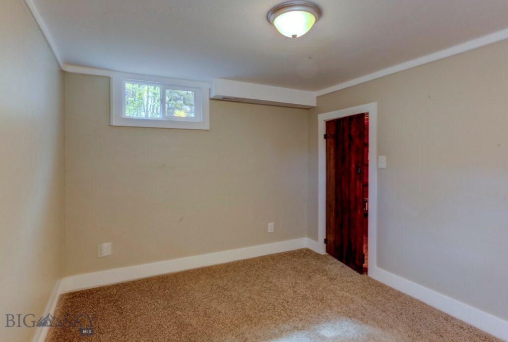 725 W Callender Street, Livingston MT 59047