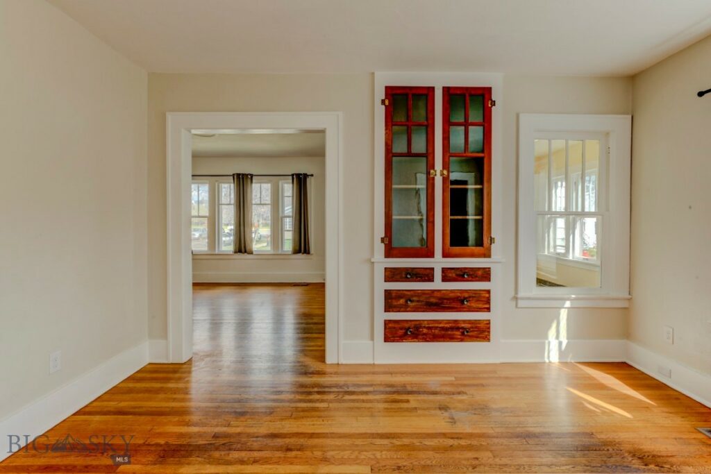 725 W Callender Street, Livingston MT 59047