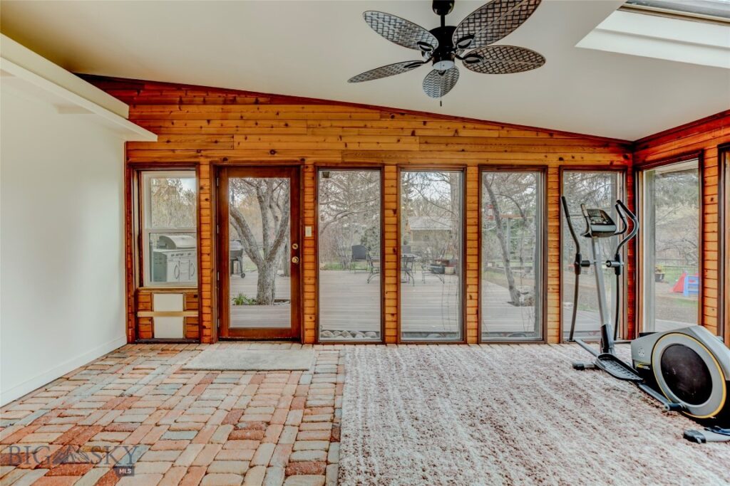 726 US Highway 10 West W, Livingston MT 59047