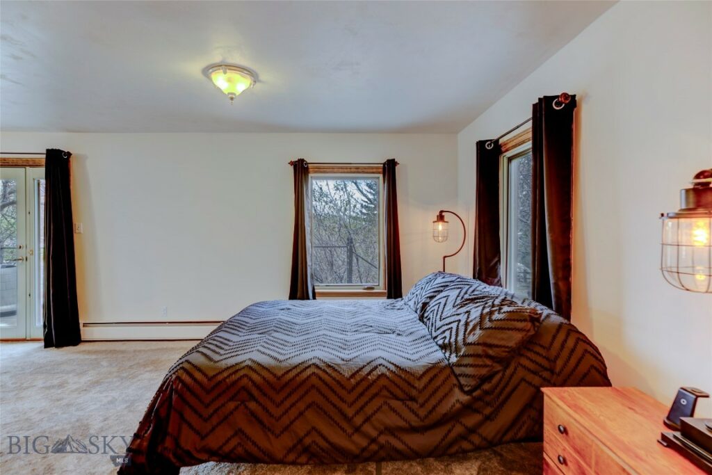 726 US Highway 10 West W, Livingston MT 59047