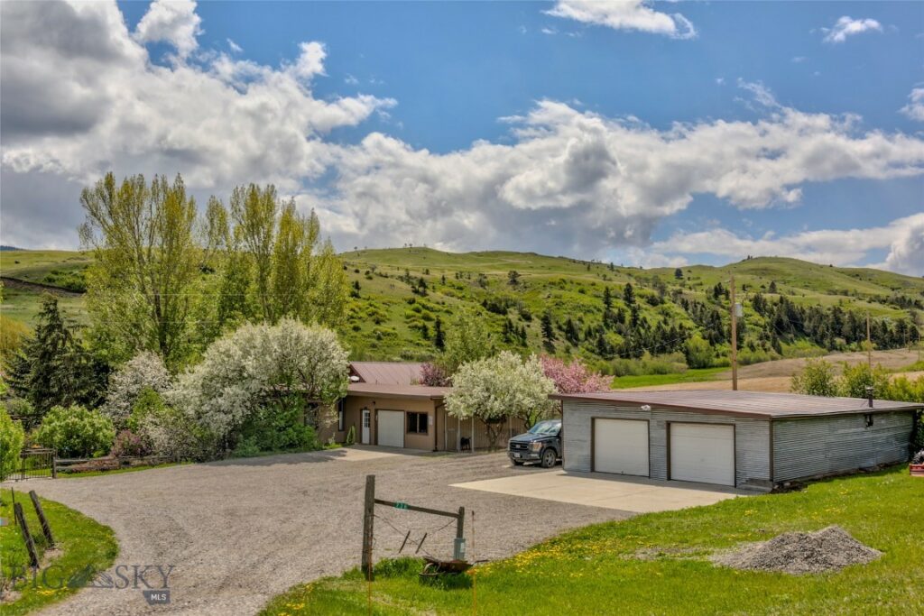 726 US Highway 10 West W, Livingston MT 59047