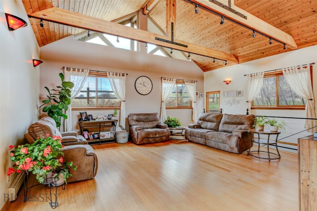 726 US Highway 10 West W, Livingston MT 59047