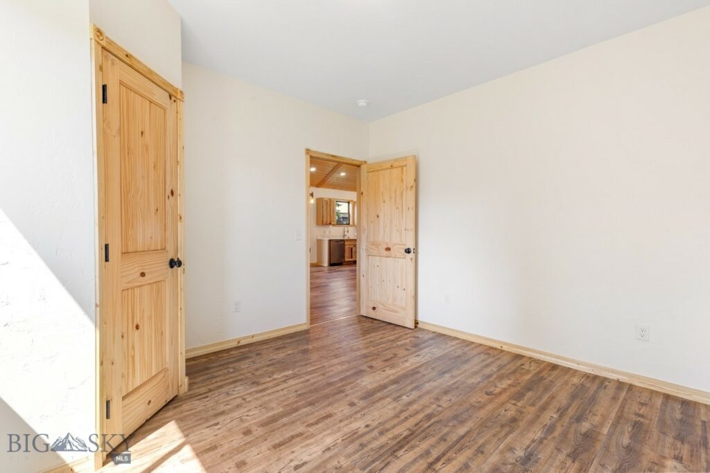 732 US Highway 10 W, Livingston MT 59047