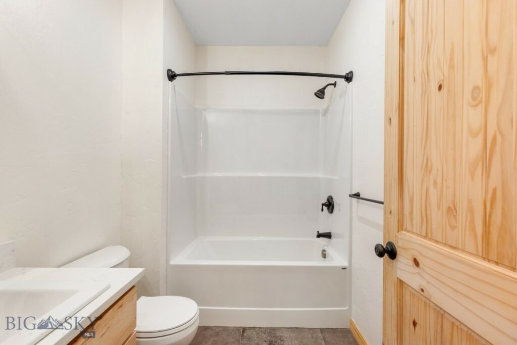 732 US Highway 10 W, Livingston MT 59047