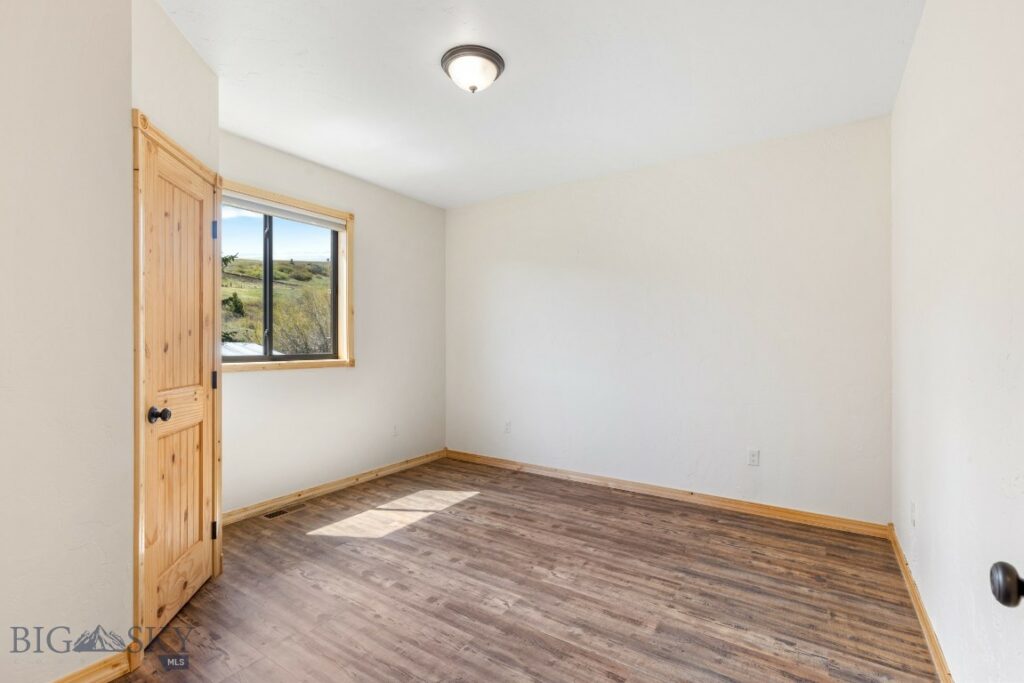 732 US Highway 10 W, Livingston MT 59047