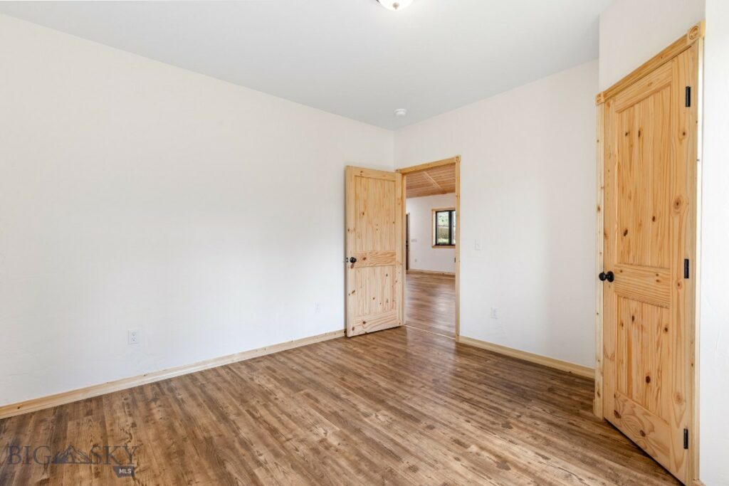 732 US Highway 10 W, Livingston MT 59047