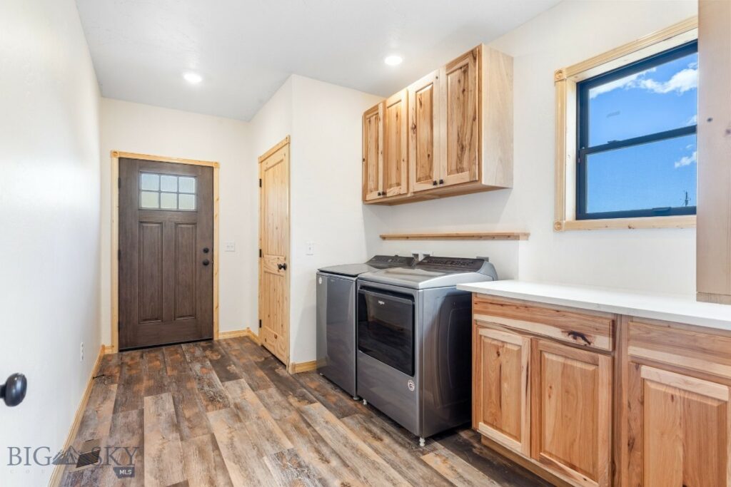 732 US Highway 10 W, Livingston MT 59047
