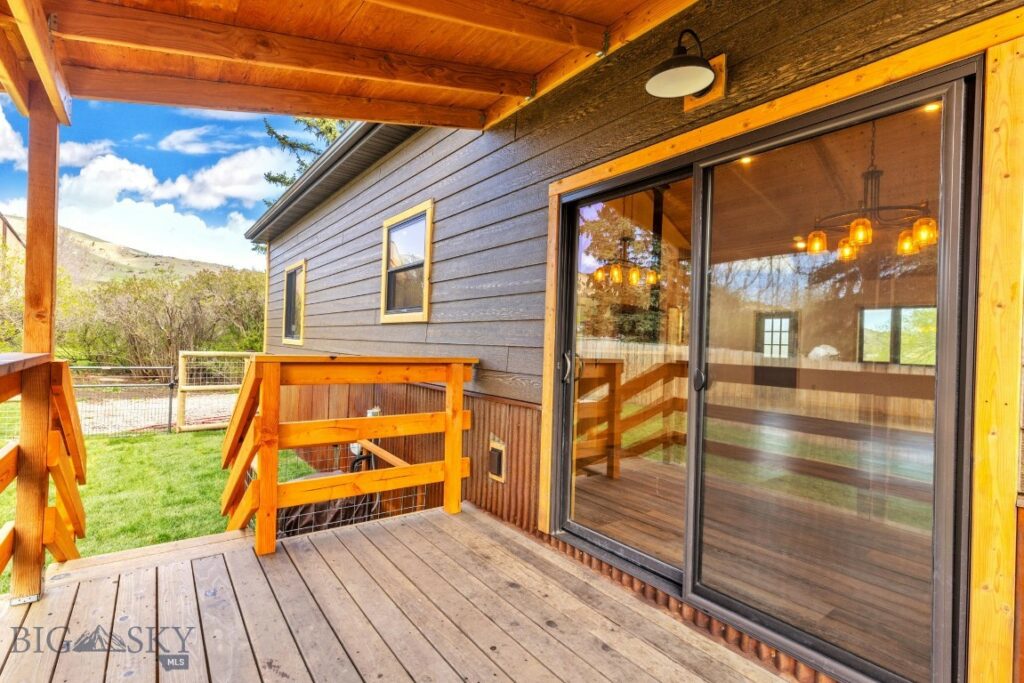 732 US Highway 10 W, Livingston MT 59047