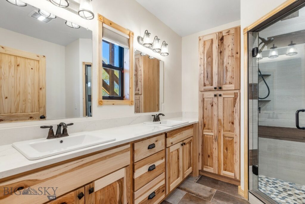 732 US Highway 10 W, Livingston MT 59047