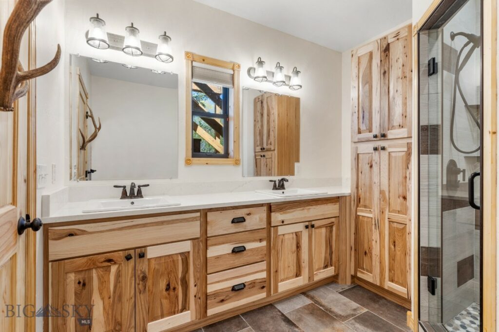 732 US Highway 10 W, Livingston MT 59047