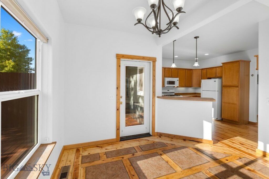 738 Forestglen Drive, Bozeman MT 59718