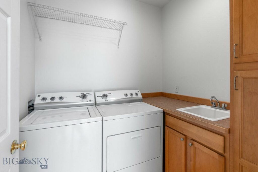 738 Forestglen Drive, Bozeman MT 59718