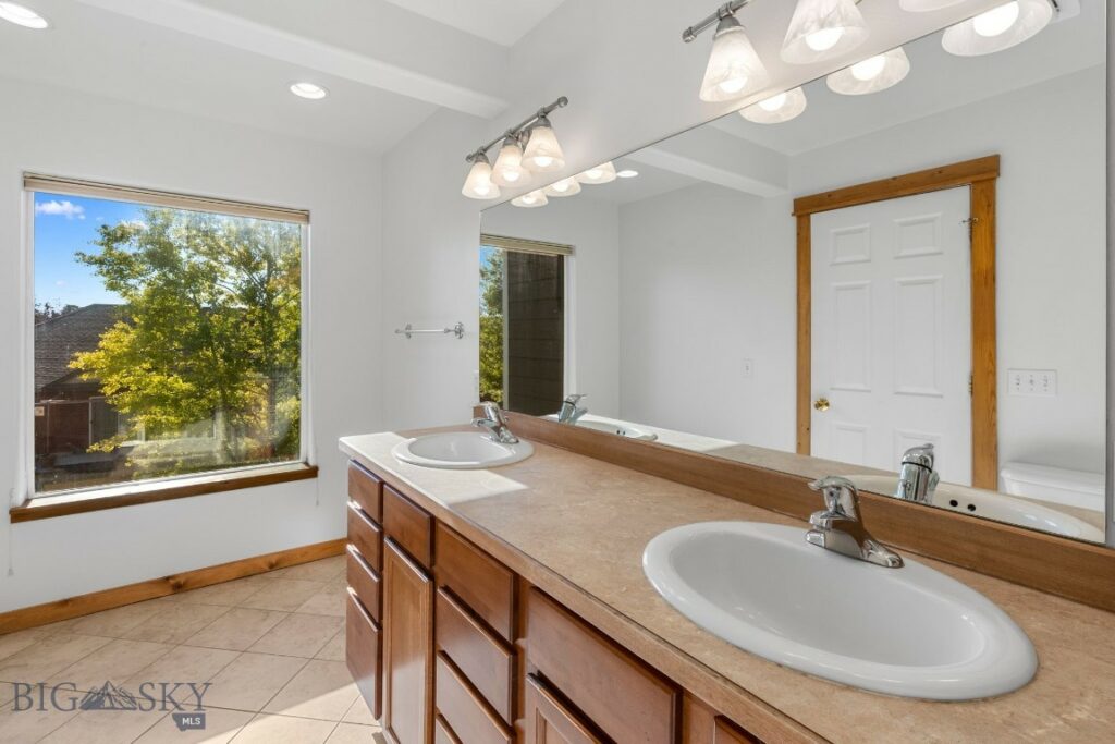 738 Forestglen Drive, Bozeman MT 59718
