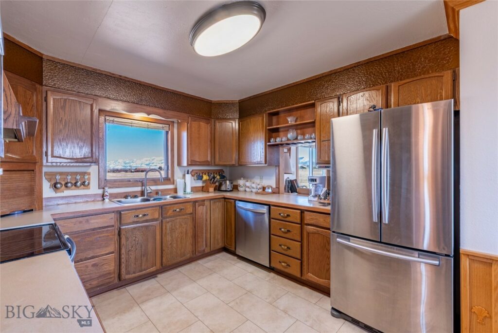 745 Rocky Road, Bozeman MT 59718