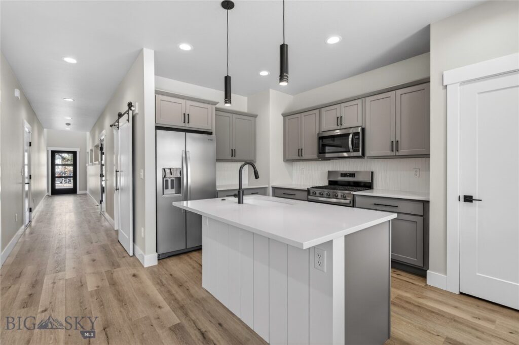 748 Rogers Way, Bozeman MT 59718