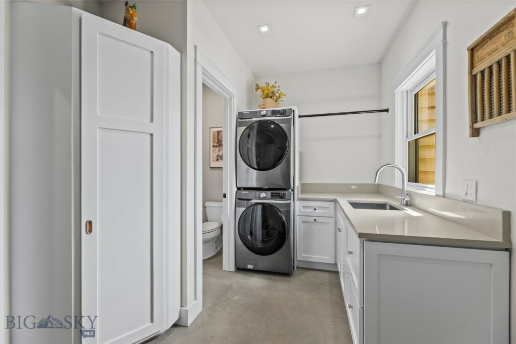 75 Newman Lane, Bozeman MT 59718