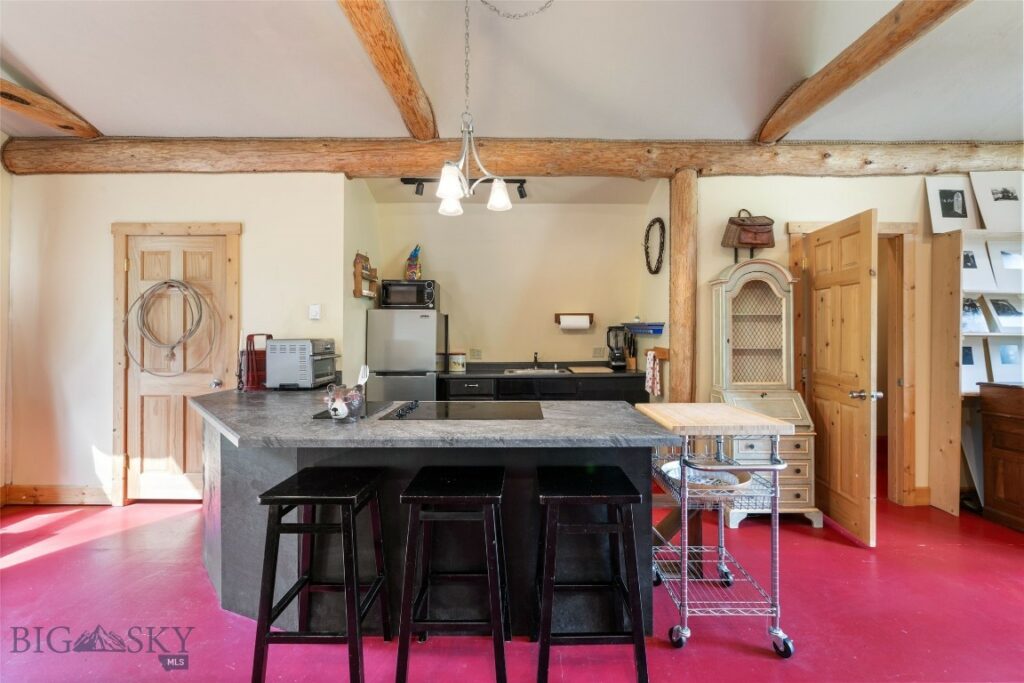 750 Black Bear Road, Bozeman MT 59718