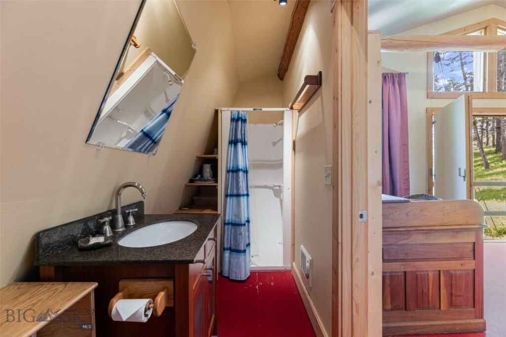 750 Black Bear Road, Bozeman MT 59718