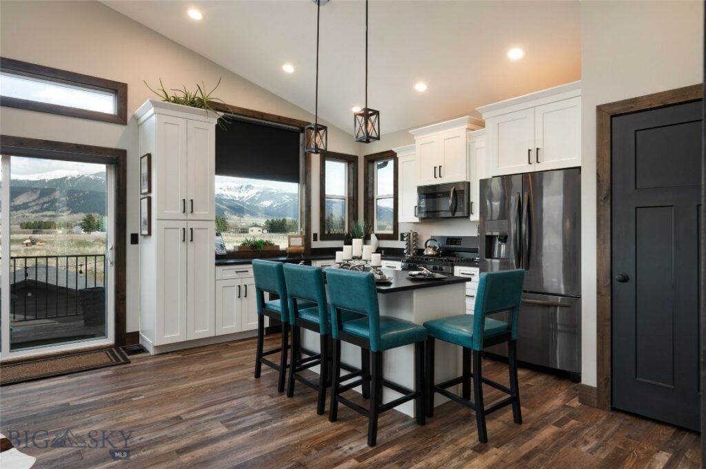 7550 & 7560 Springhill Road, Belgrade MT 59714