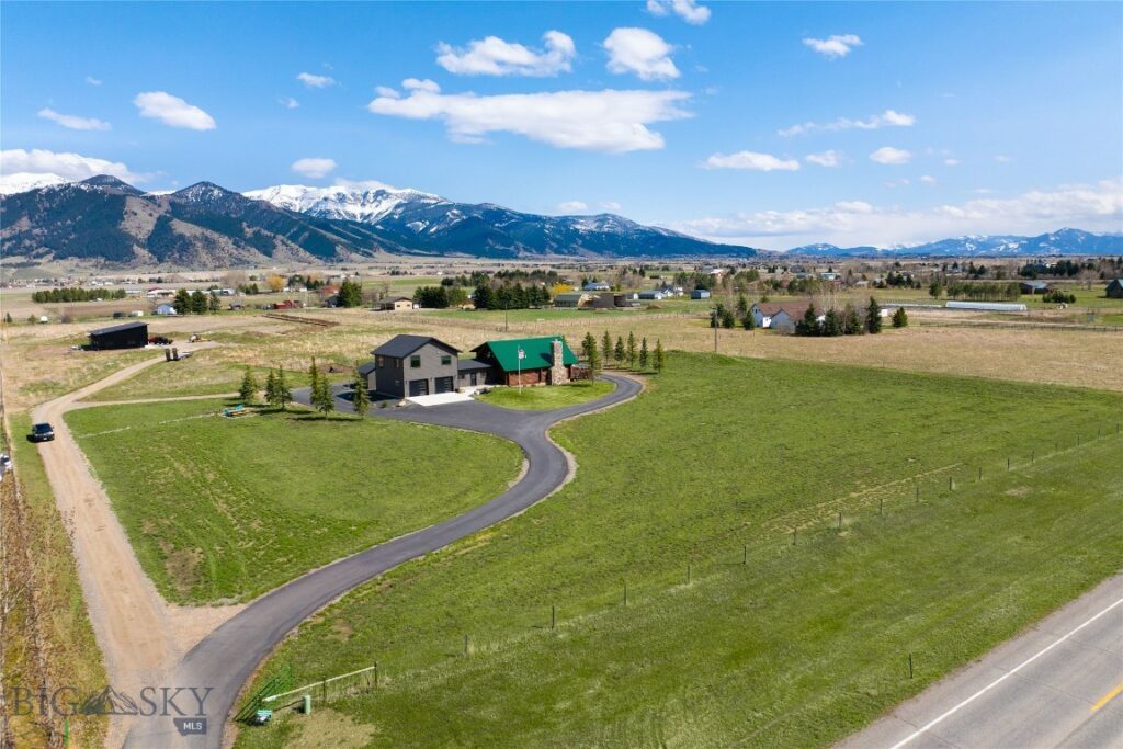 7550 & 7560 Springhill Road, Belgrade MT 59714