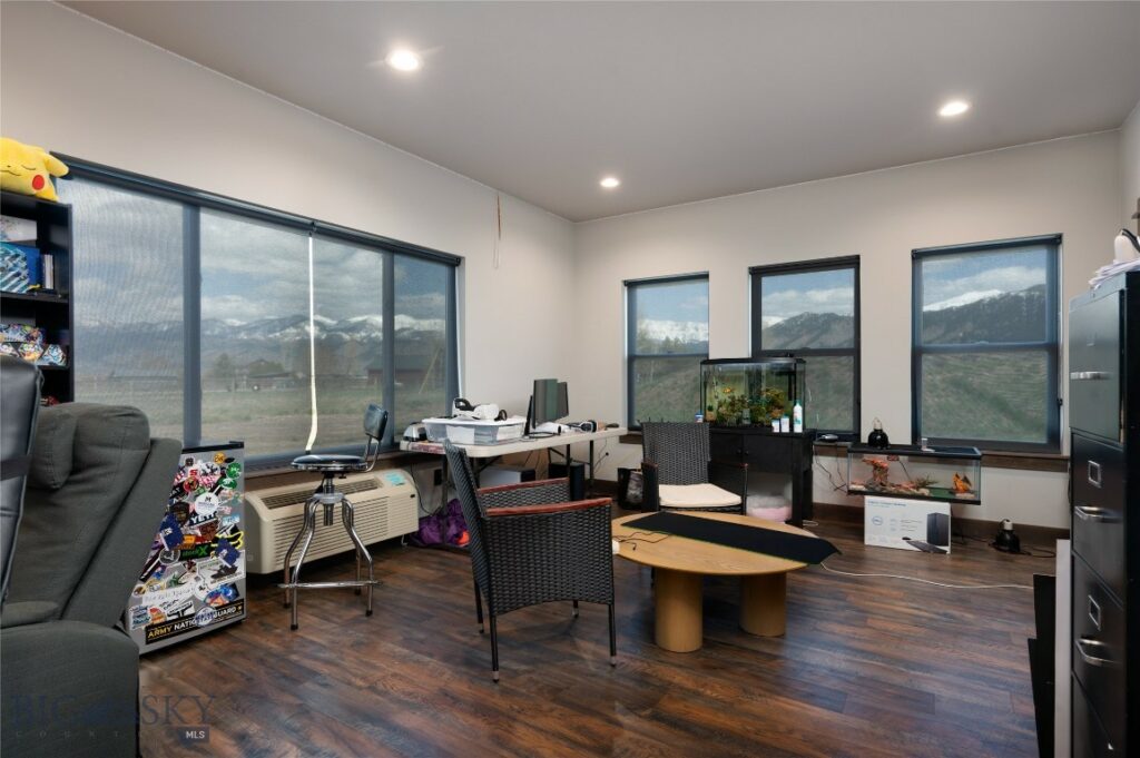 7560 Springhill Road, Belgrade MT 59714