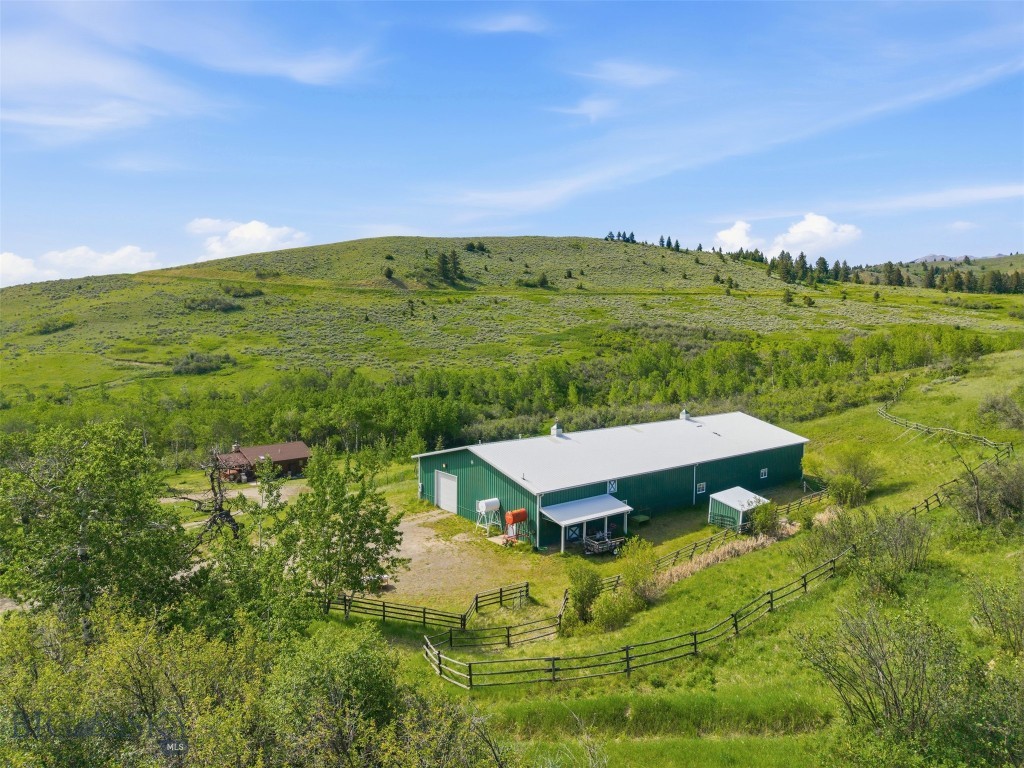 761 Sunny Bear Drive, Bozeman MT 59715