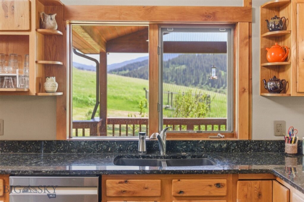 761 Sunny Bear Drive, Bozeman MT 59715