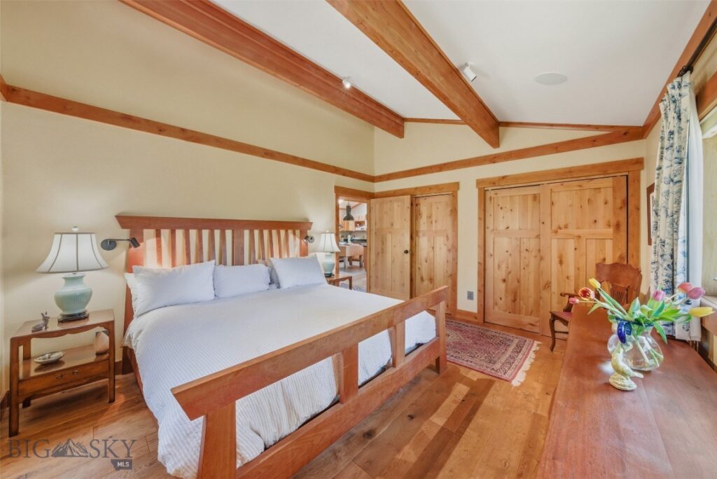 761 Sunny Bear Drive, Bozeman MT 59715