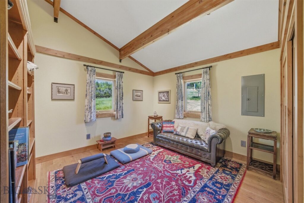 761 Sunny Bear Drive, Bozeman MT 59715