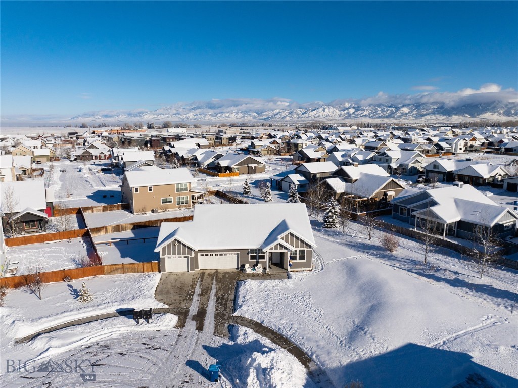 77 Blaze Peak Court, Bozeman MT 59718