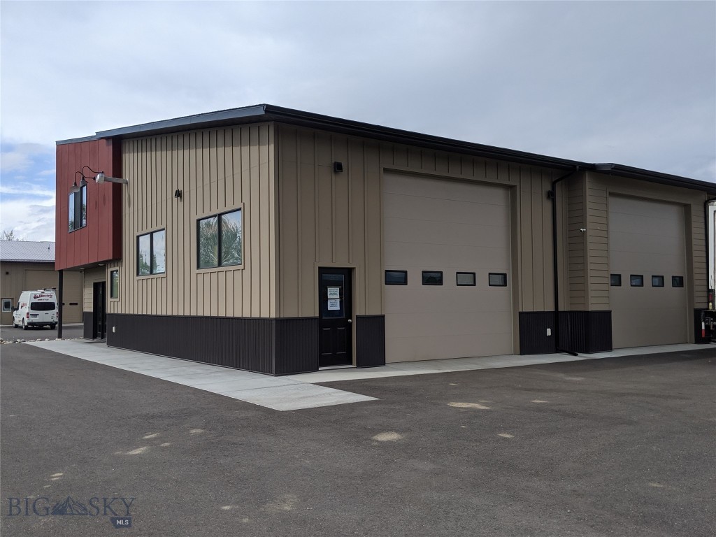 77 Riverway Road, Belgrade MT 59714