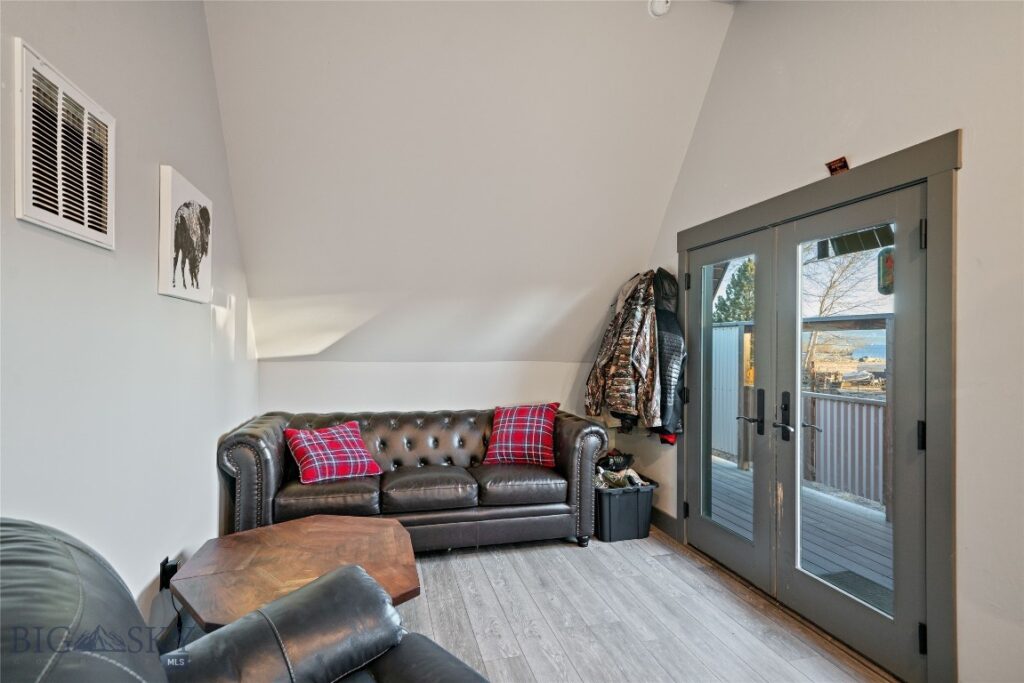 7795 Thorpe Road, Bozeman MT 59718