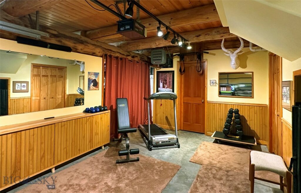 78 Lake Drive, Livingston MT 59047