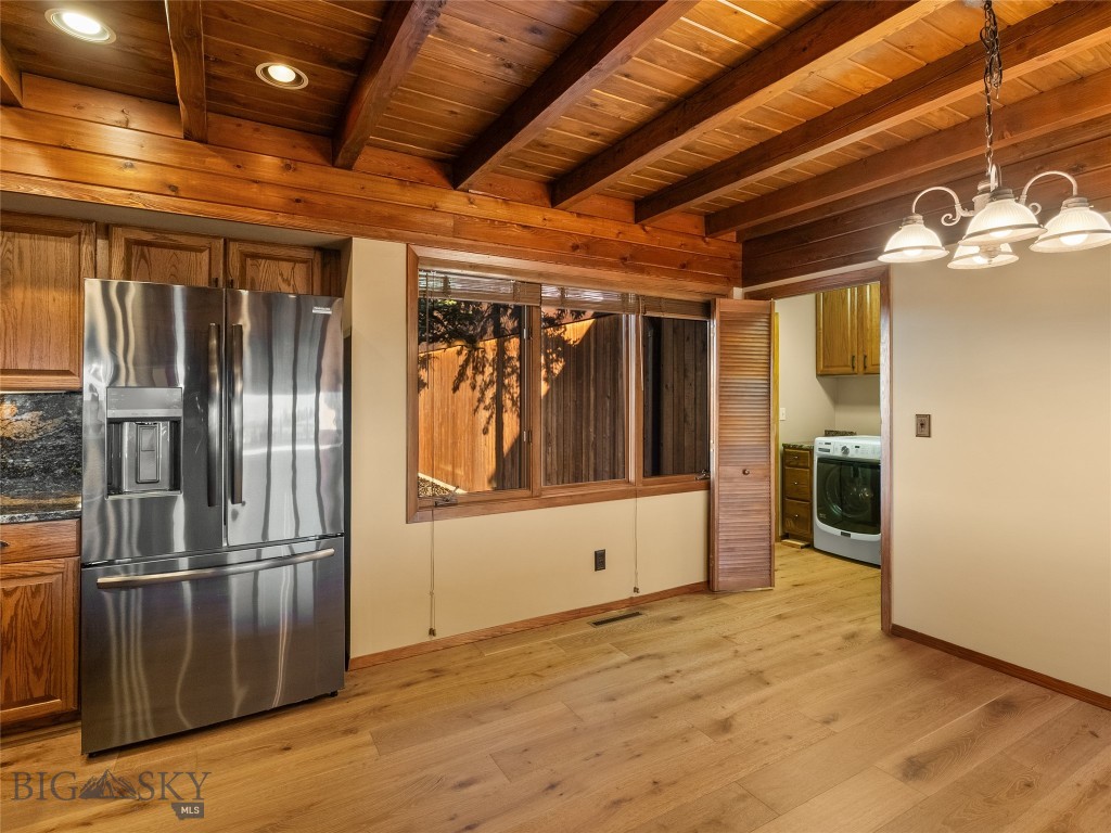 7810 Rolling Hills Drive, Bozeman MT 59715