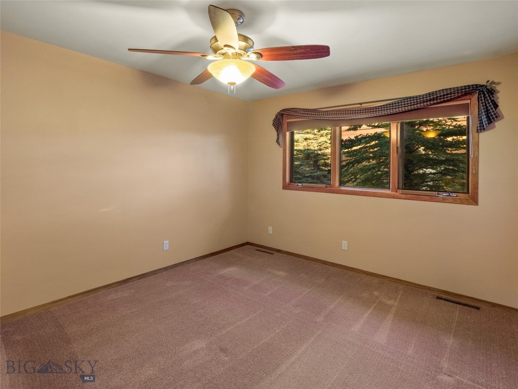 7810 Rolling Hills Drive, Bozeman MT 59715