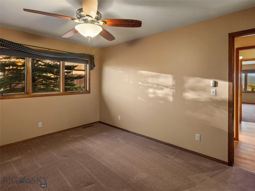 7810 Rolling Hills Drive, Bozeman MT 59715
