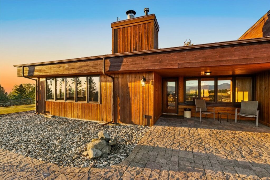 7810 Rolling Hills Drive, Bozeman MT 59715