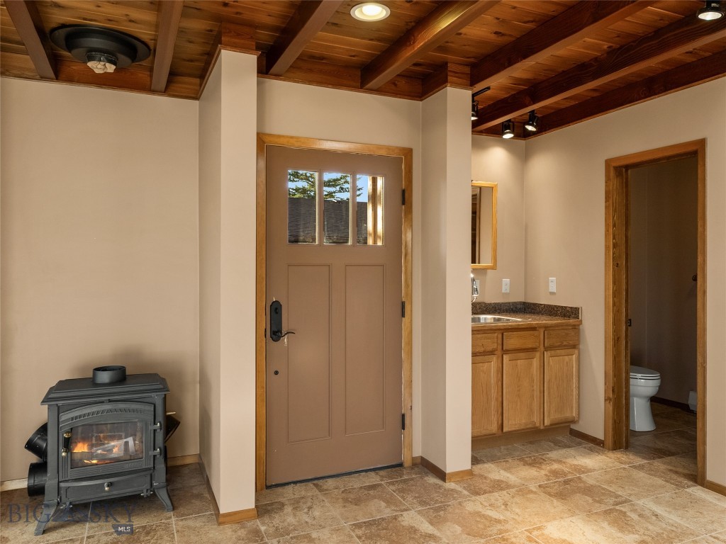 7810 Rolling Hills Drive, Bozeman MT 59715