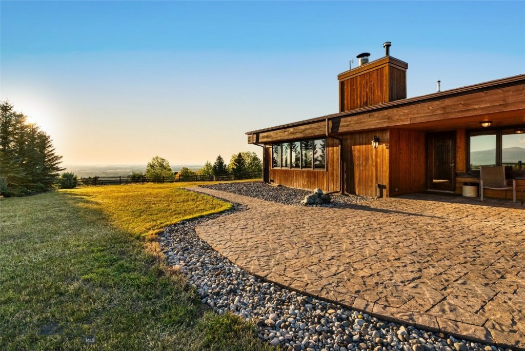 7810 Rolling Hills Drive, Bozeman MT 59715